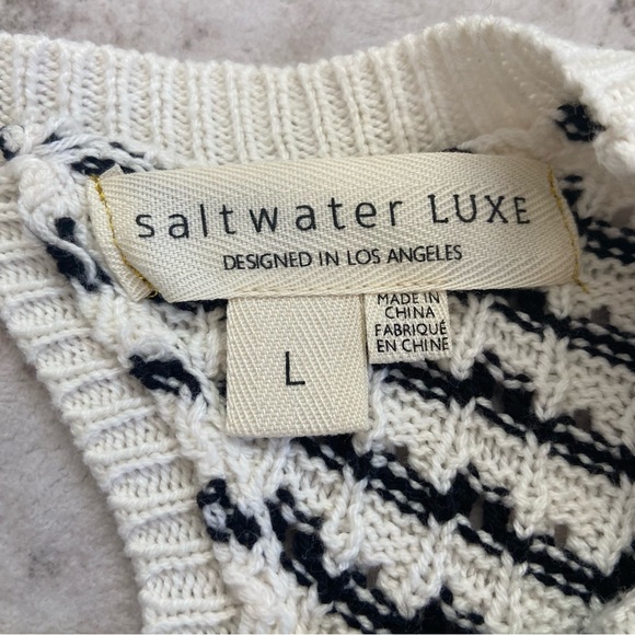 Saltwater Luxe Striped Crew Neck Cropped Sweater with Keyhole Back Large - Picture 7 of 11